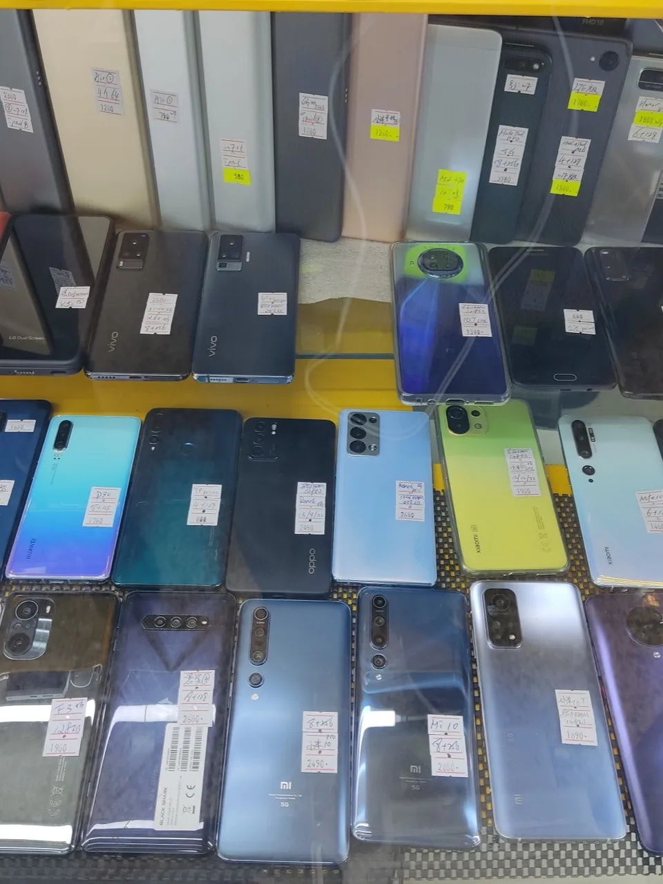Buying a Used Phone? 9 Checks Before You Pay
